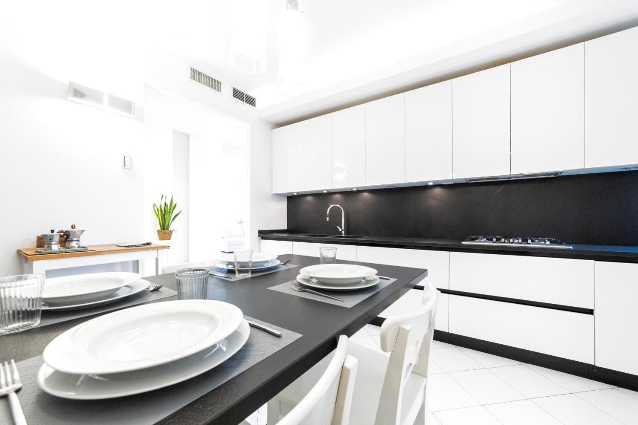 Loreto Elegant Flat Milan Exterior photo